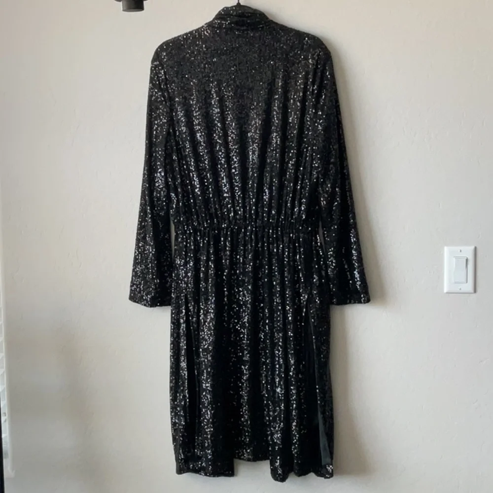 Steve Madden Show Stopper Sequin Duster - Picture 4 of 16